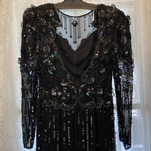 Lillie Rubin (LR) Elegant Iridescent Beaded Black Evening Gown - Picture 6 of 13